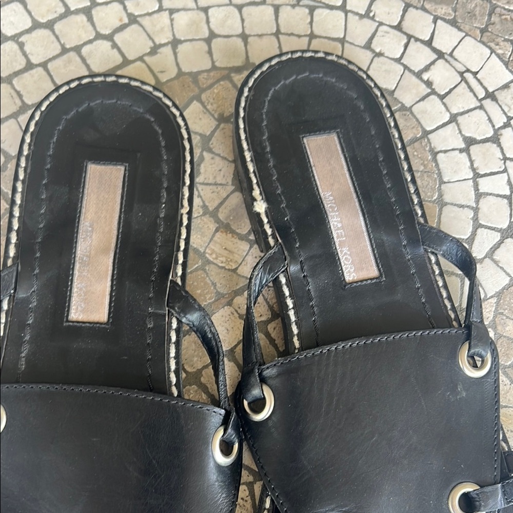 Michael Kors Black leather  Sandals with Sleek Design - Picture 8 of 13